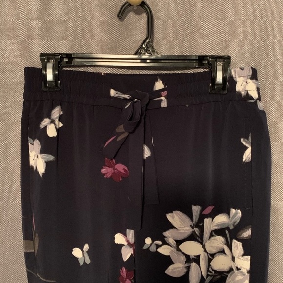 Dynamite Soft Sacha Jogger Navy Blue Floral - Picture 4 of 4